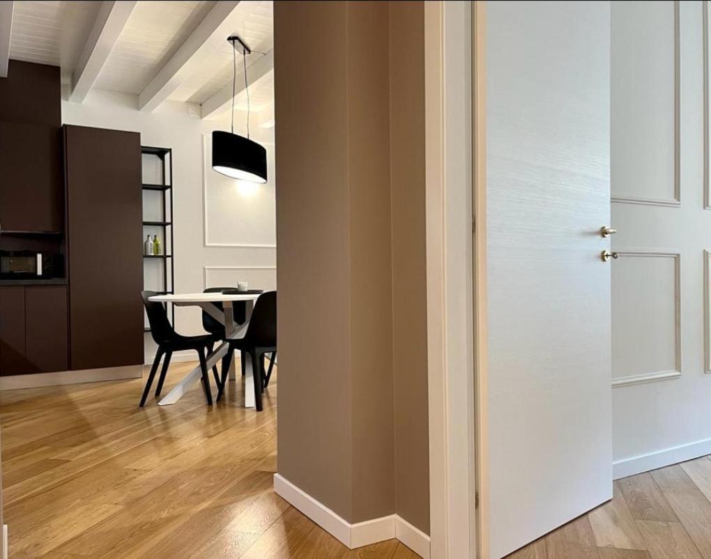 ברגמו Suite Moroni Apartment מראה חיצוני תמונה